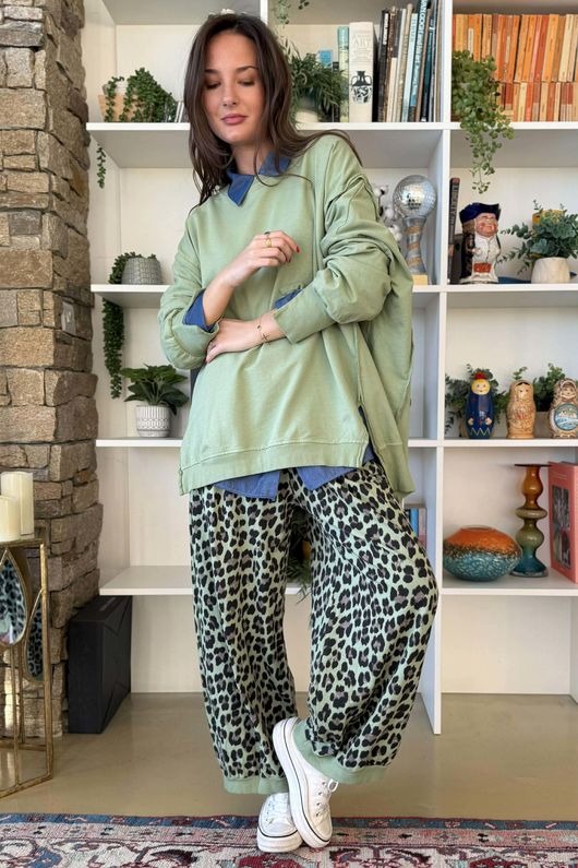 Untamed Demi Bloom Barrel Pant Matcha /5